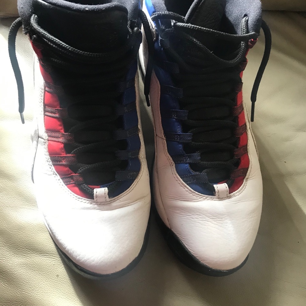 AIR JORDAN HIGH TOP TENNIS SHOES - Picture 6 of 7